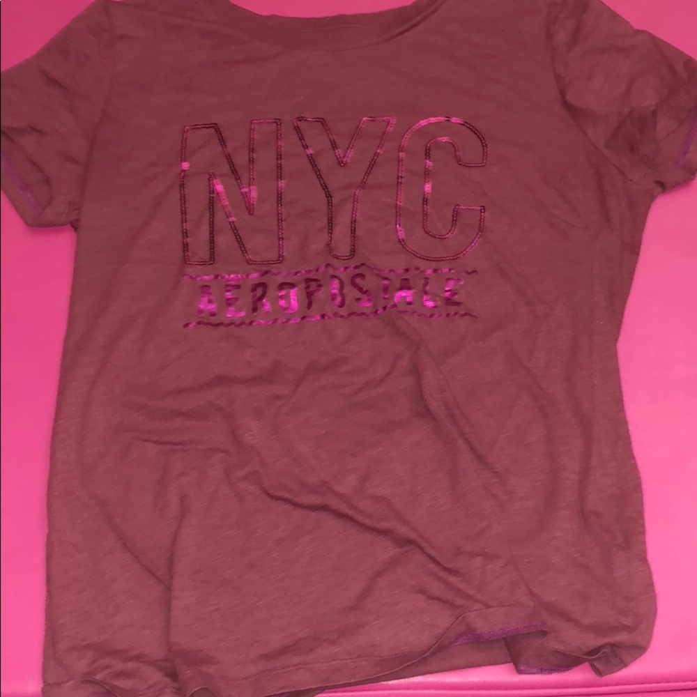 sequence lettered short sleeve tee